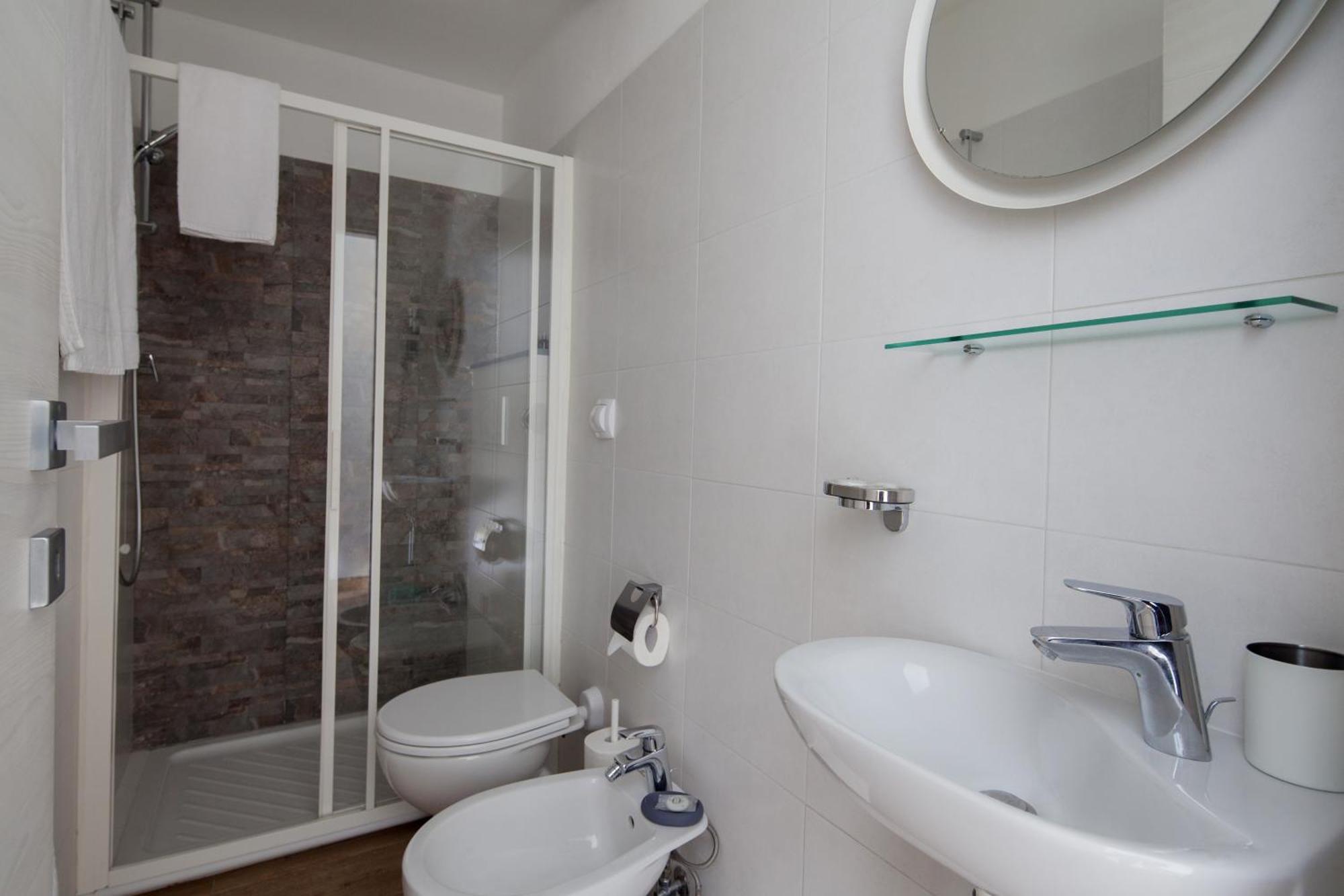 Cinque Terre Charme Rooms Специя Экстерьер фото